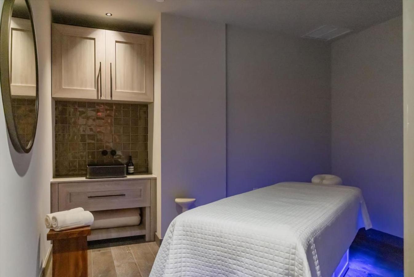 4305 High Floor With And Marina Views Holiday home *