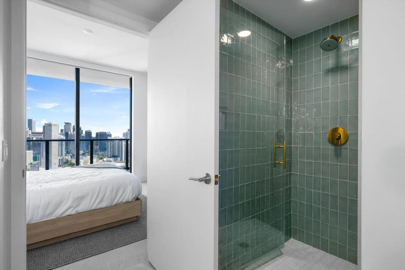 Holiday home 4305 High Floor With And Marina Views *