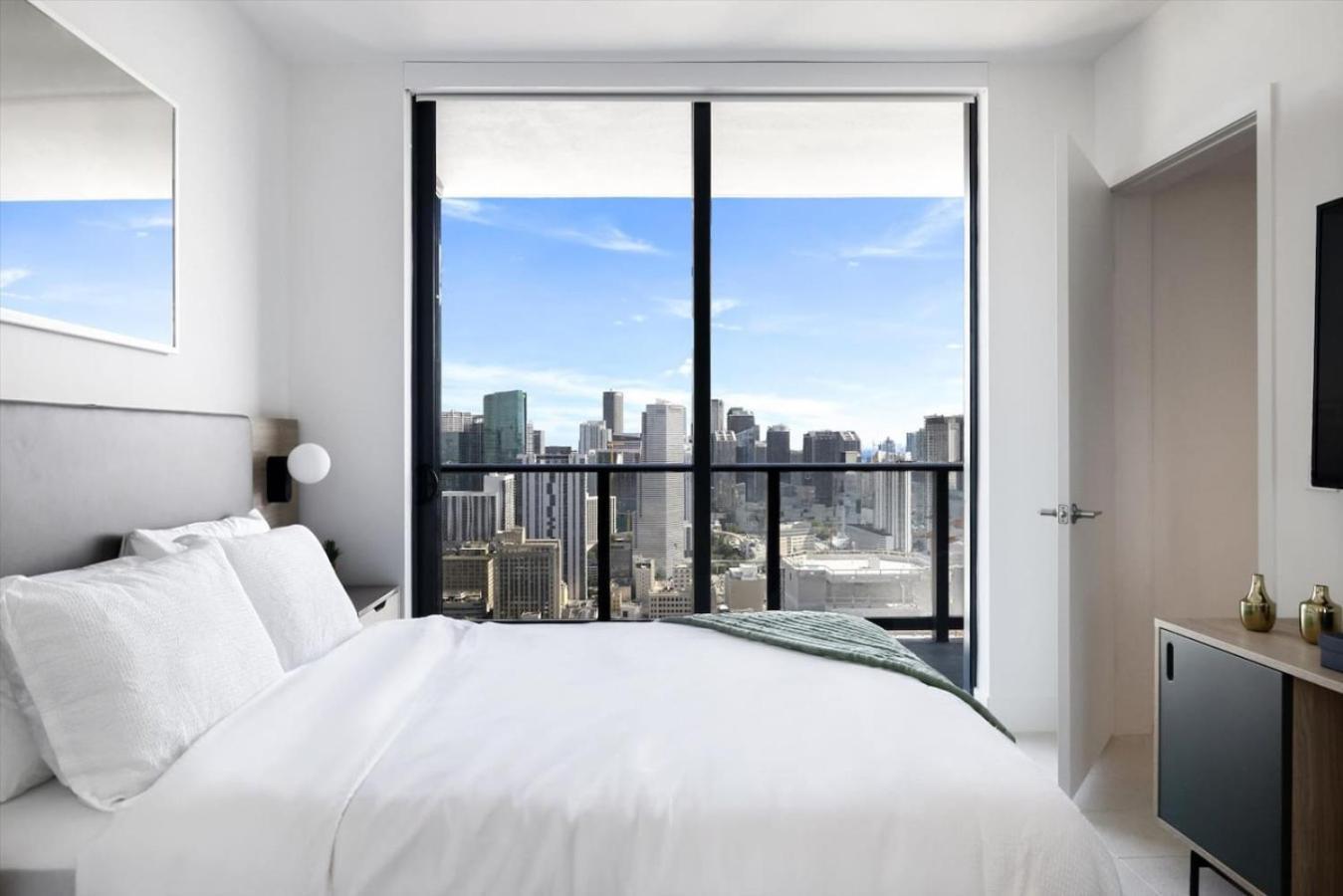 4305 High Floor With And Marina Views Holiday home *